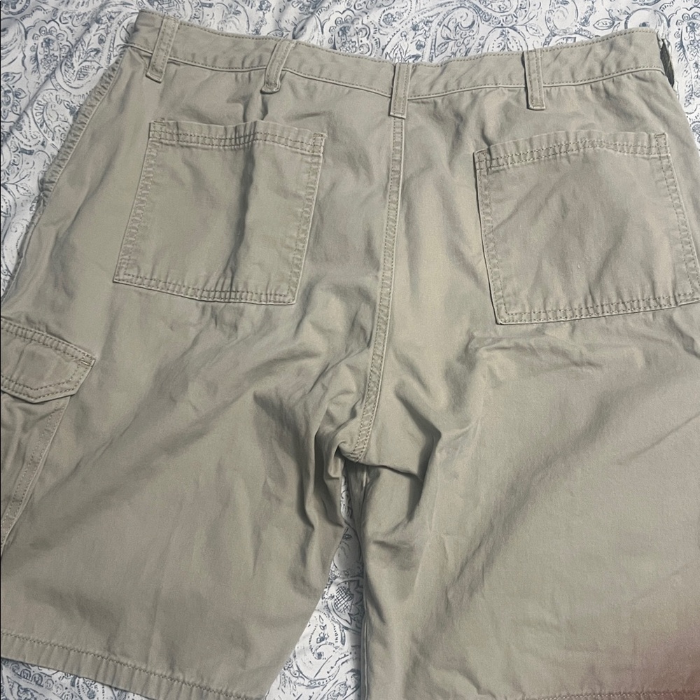 Short - Picture 2 of 6